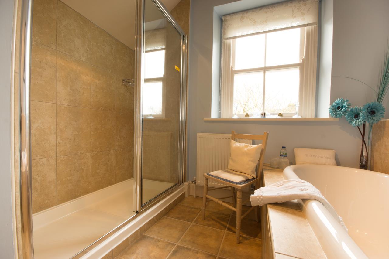 Alpine Lodge Guest House Бакстон Екстер'єр фото