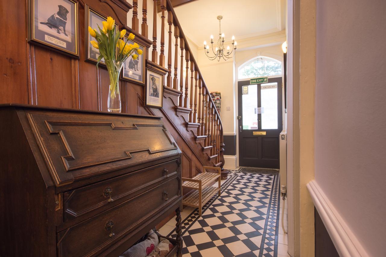 Alpine Lodge Guest House Бакстон Екстер'єр фото